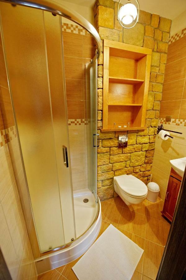 Stary Lwow Bed & Breakfast Korczyna  Ngoại thất bức ảnh